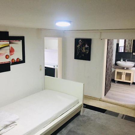 Monteurwohnung, 2 Zimmer, Kueche,Bad Staufenberg  Extérieur photo
