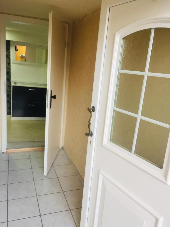 Monteurwohnung, 2 Zimmer, Kueche,Bad Staufenberg  Extérieur photo